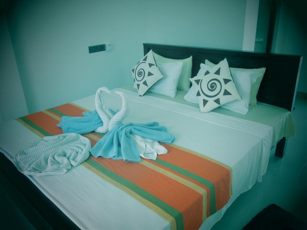 Hotel Kiyara Дамбулла Екстер'єр фото
